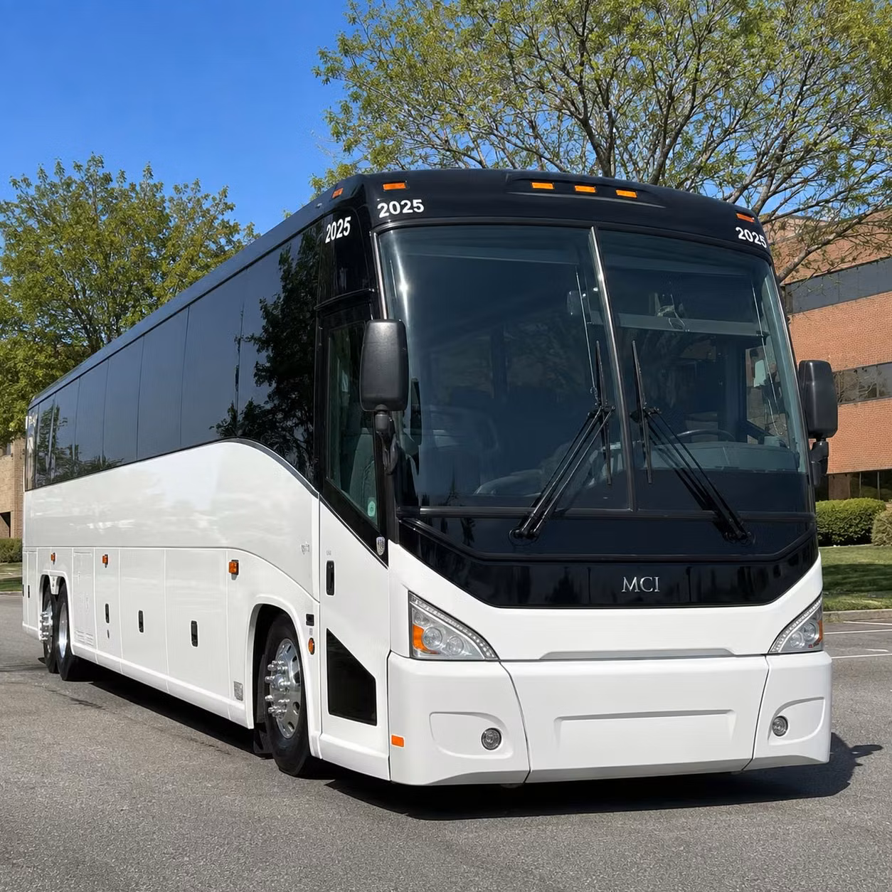 corporate shuttle services for st paul s busiest business corridors