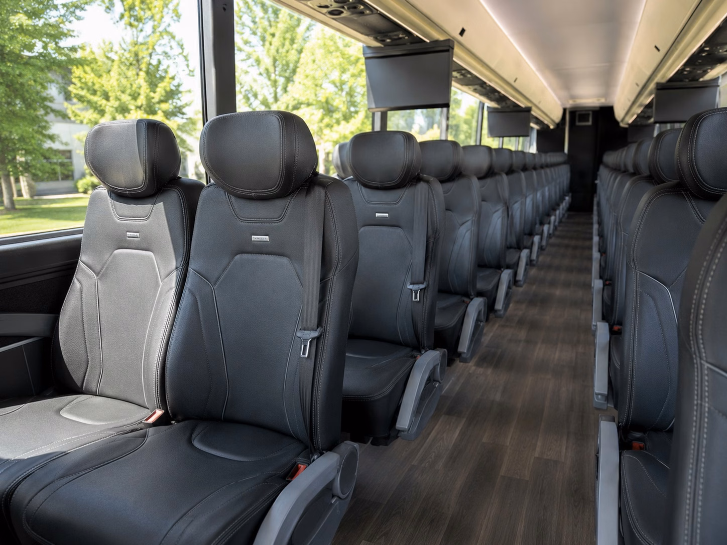 hotel pickup and drop off shuttles for out of town wedding guests in st paul